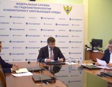 Игорь Шумаков представил участникам федерального штаба по тушению лесных пожаров прогноз развития погодной обстановки в регионах